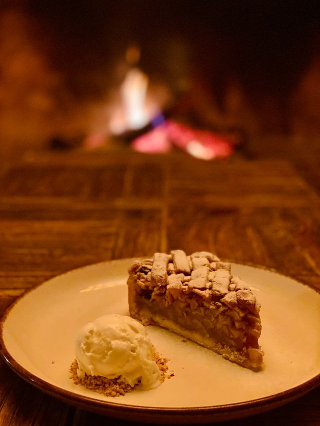 pie and ice cream